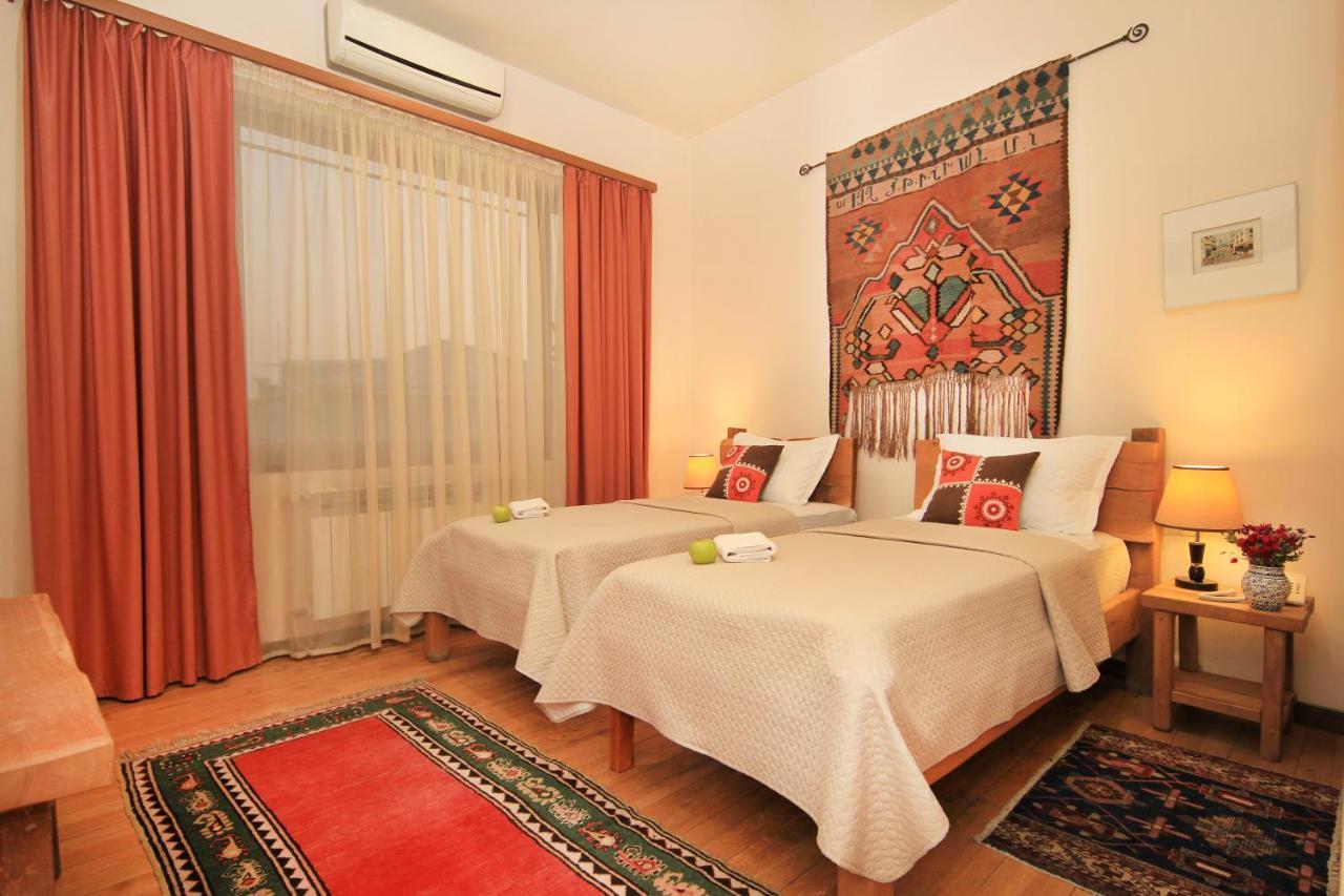 Silk Road Hotel Jerevan Exteriör bild
